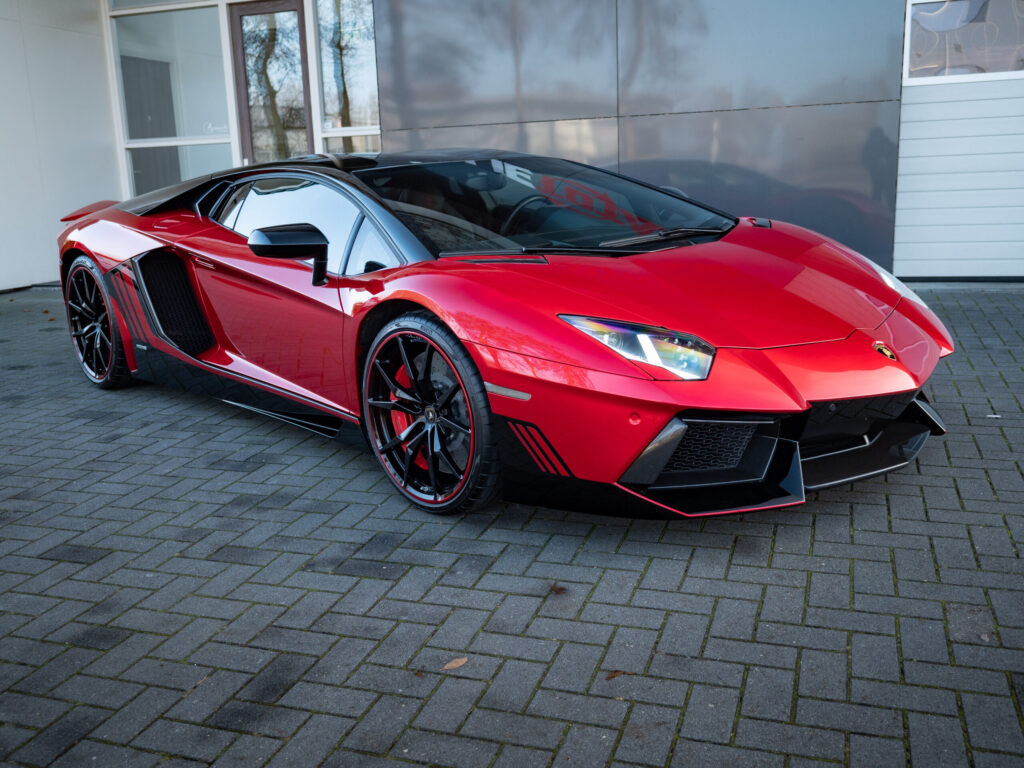 Full custom wrap Lamborghini Aventador LP700