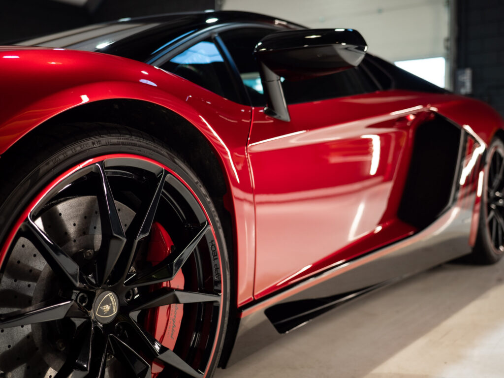 Full custom wrap Lamborghini Aventador LP700
