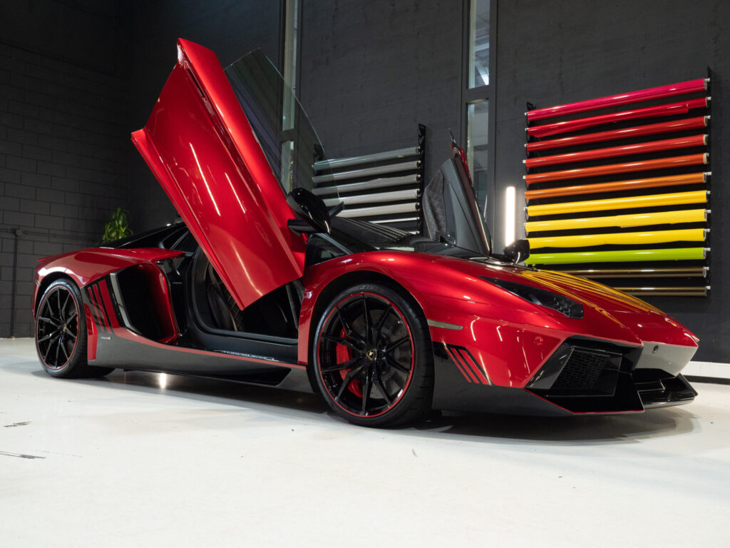 Full custom wrap Lamborghini Aventador LP700