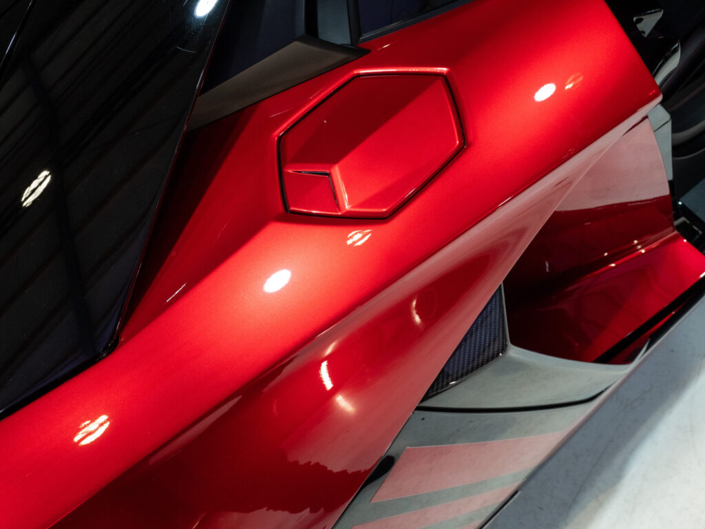 Full custom wrap Lamborghini Aventador LP700